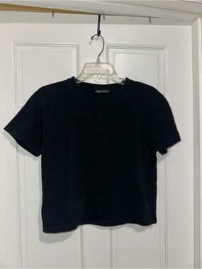 Zara Black Crewneck Tee